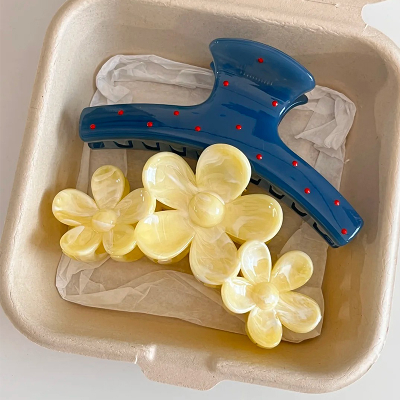 Home Decor Yellow - Korean-style gentle polka dot hair clip,